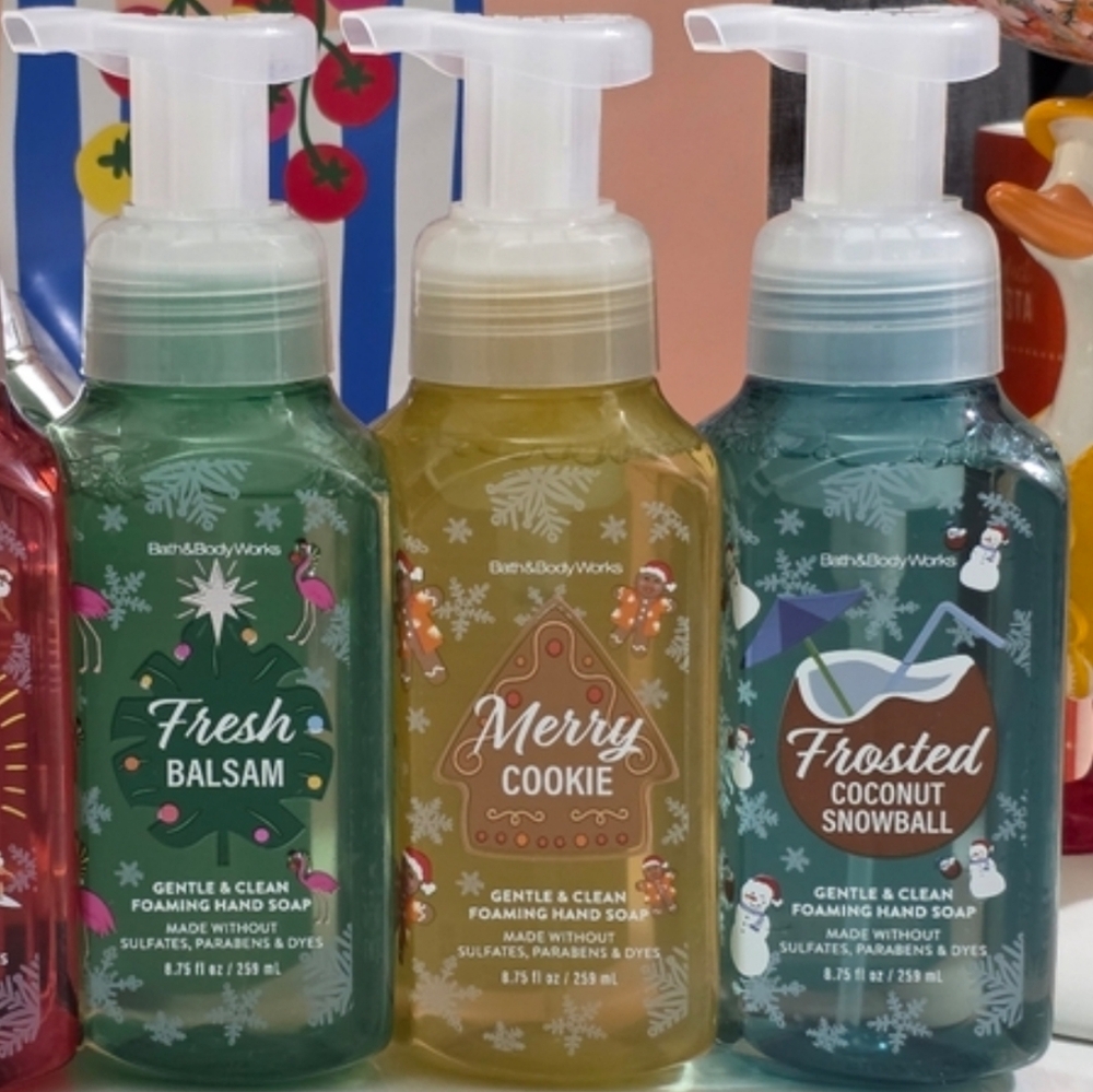 Bath Body Works Holiday Christmas in July Gentle Foaming Hand Soap Set of 3 NEW